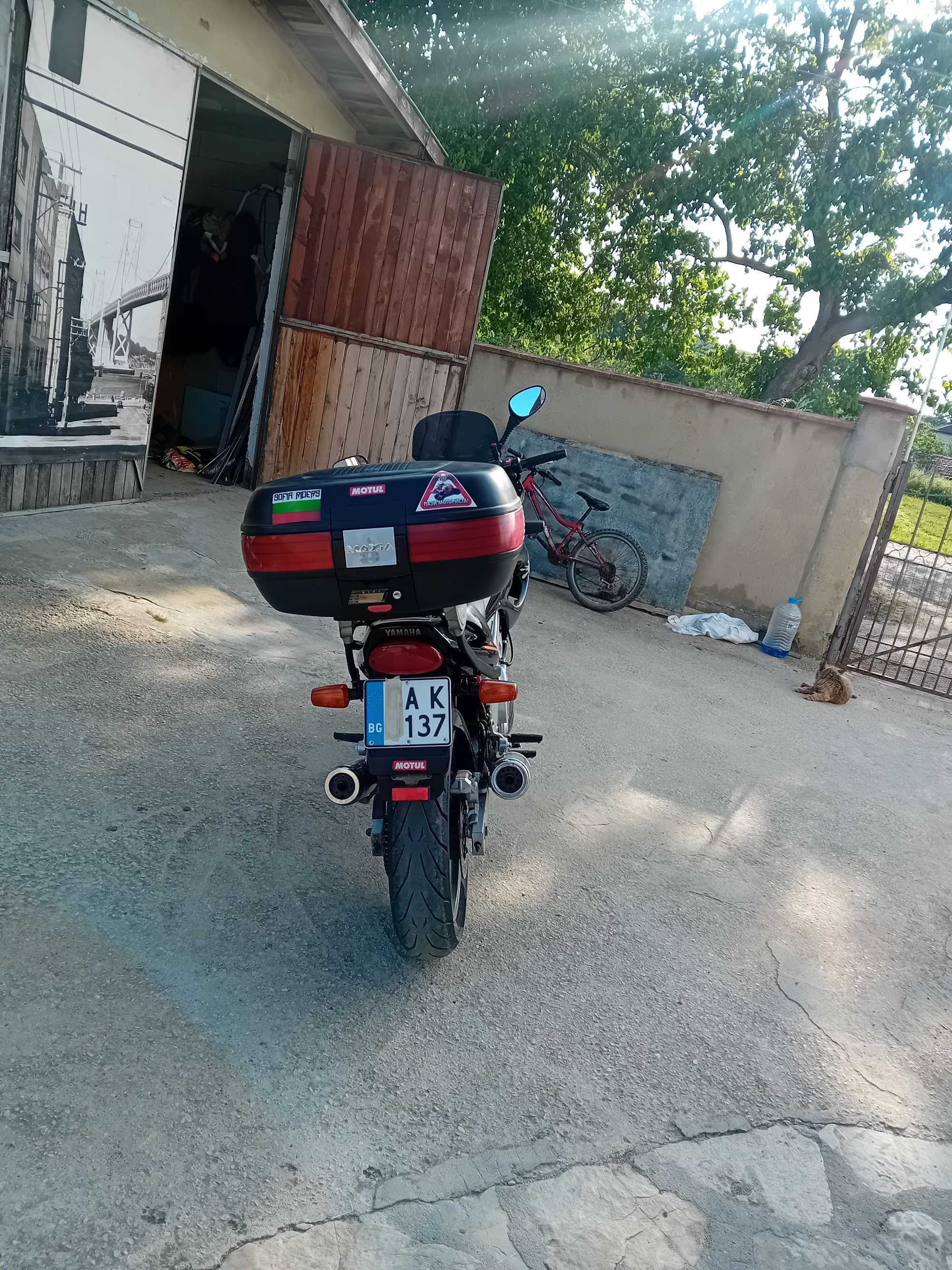 Yamaha TDM 850//