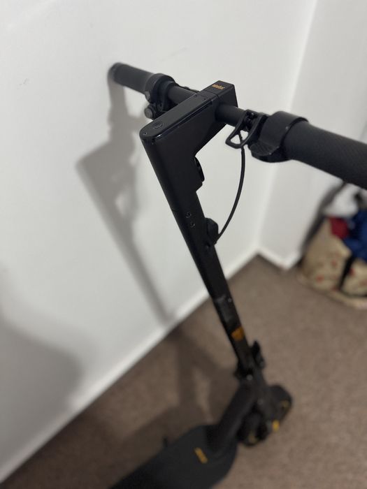 Trotineta electrica Ninebot Max G2