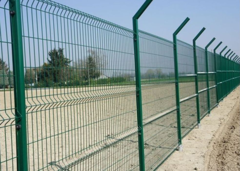 Porți și garduri la comanda clientului