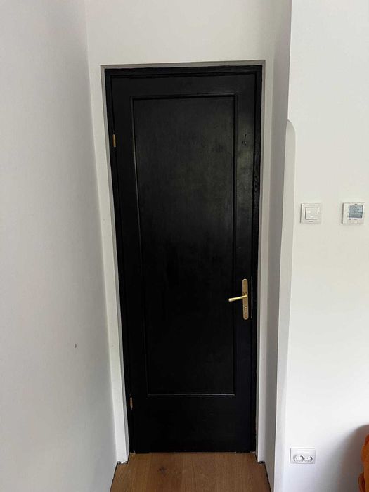 Recondiționari uși lemn București | Vopsire & restaurare profesională