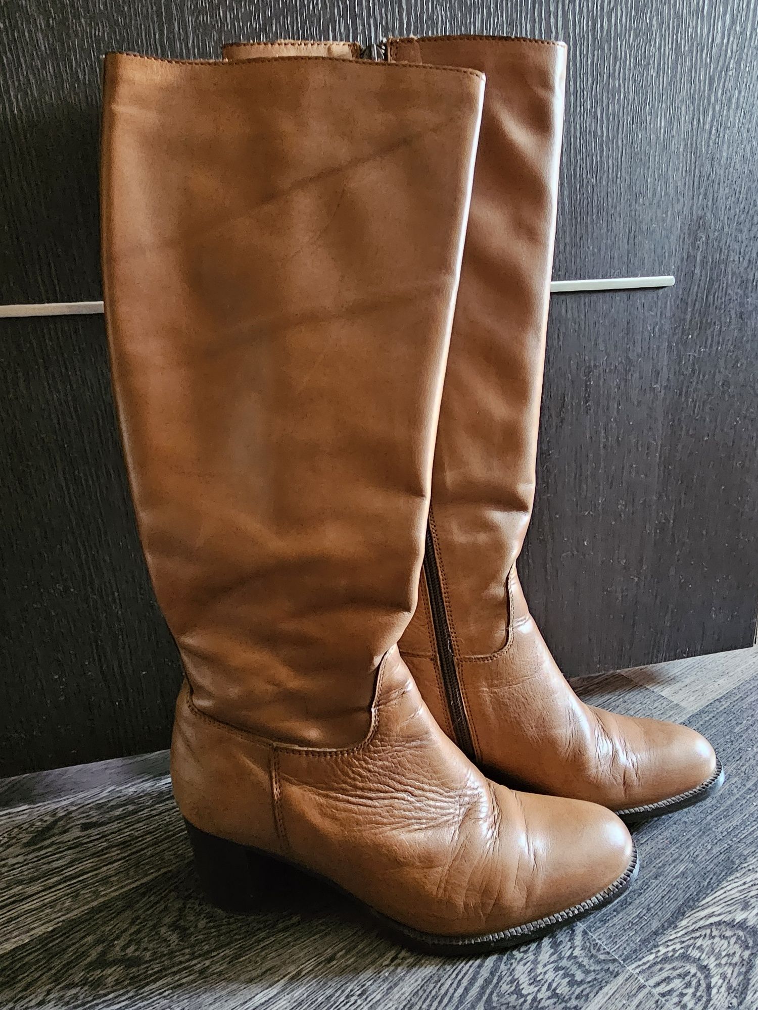 Cisme piele culoare tofifee