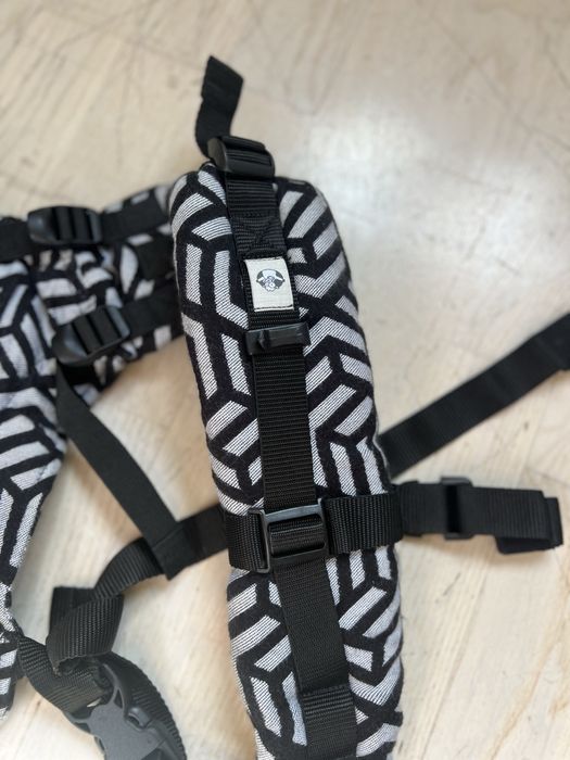 Marsupiu Lenny Lamb ergonomic