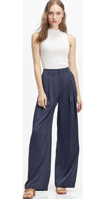 Оригинални дънки Levi’s , нов елегантен панталон Stradivarius