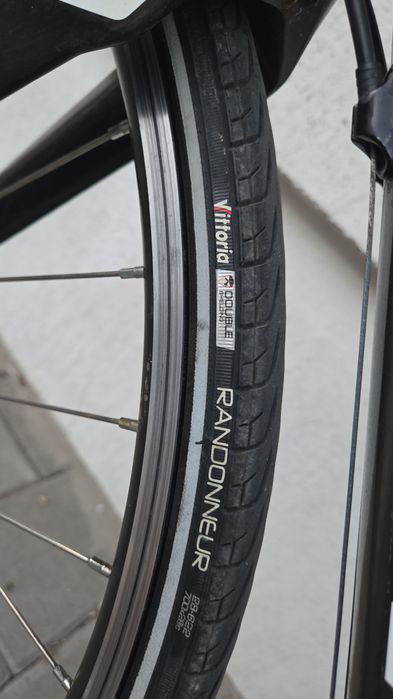 Vand Cursiera full carbon B'Twin