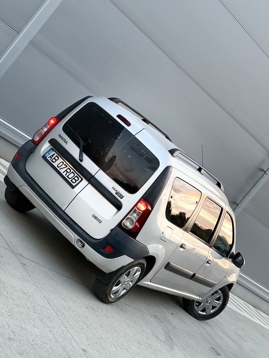 Dacia Logan/ 1.5/ 2008/ 7 Locuri