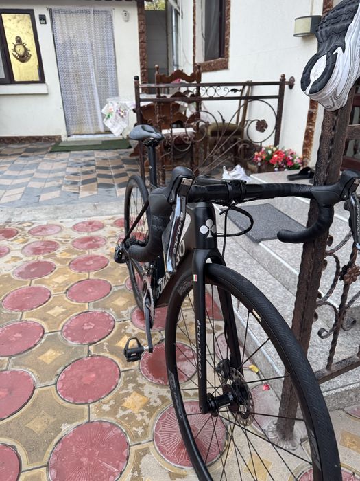 Bicicletă  carbon