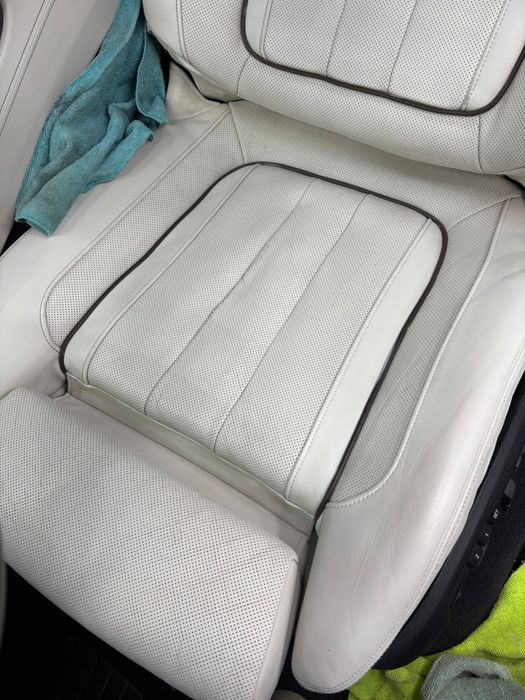 Reconditionare - vopsire interior auto