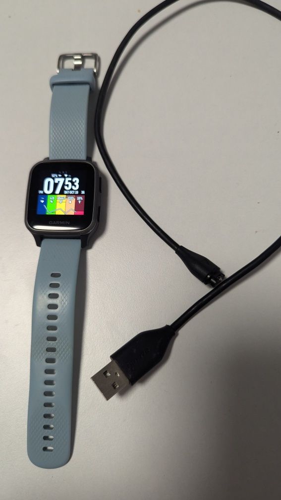 Garmin Venu sq часовник