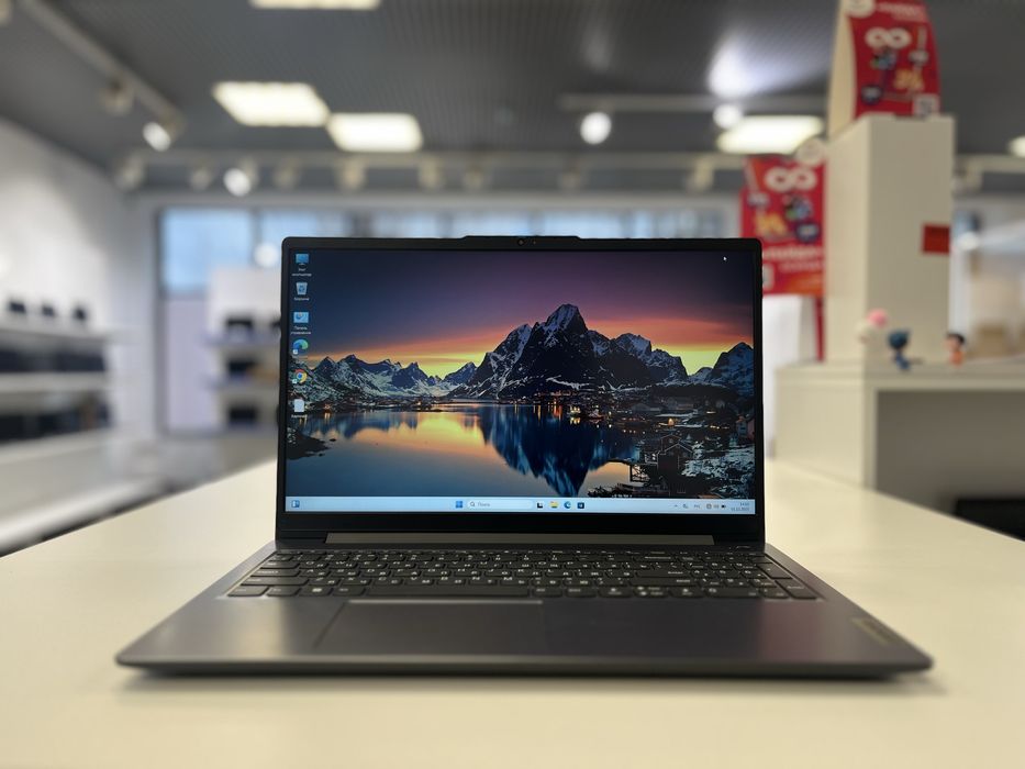 Ноутбук Lenovo