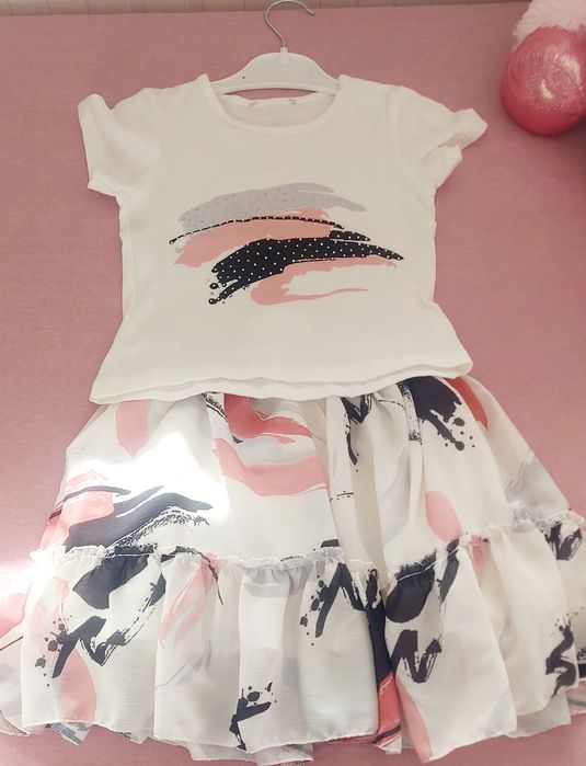 Дрехи и обувки за момиче-104,110,116 см.