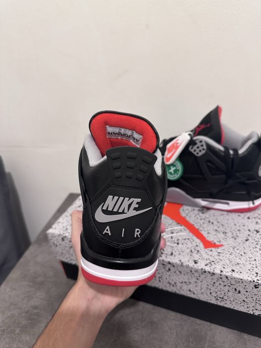 Jordan 4 Reimagined - Size 40 , 41 , 43