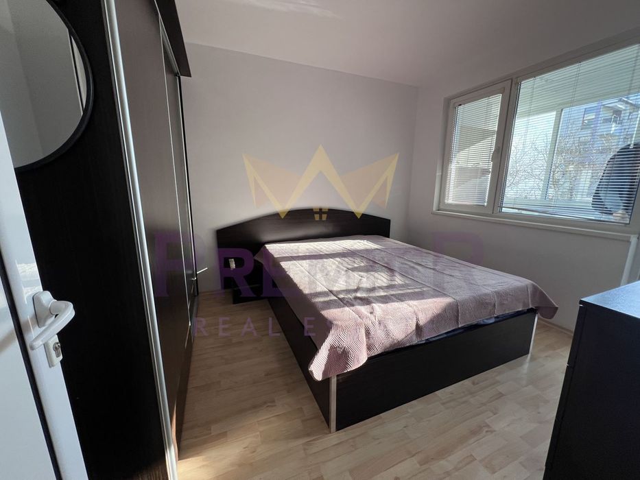 Дава се под наем Двустаен апартамент в Варна, Зимно кино Тракия - 65 кв.м за 450 € - Снимка #4