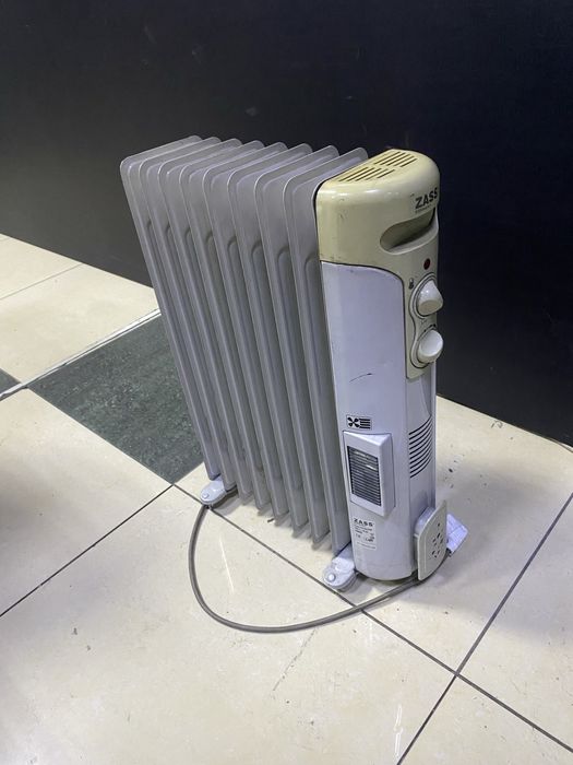 Продам комнатный обогреватель, дешево. Алматы арена