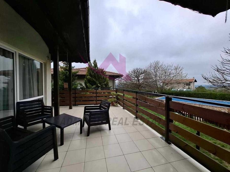 Топ Цена! Просторна Къща- с. Кичево