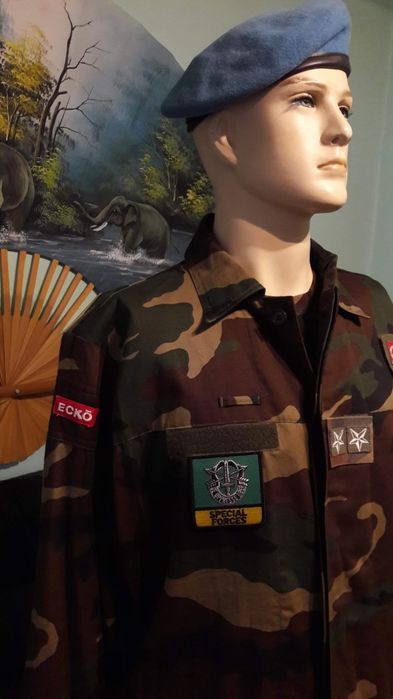 Ținută Militară-Comando/Africa/Camuflaj 450 Lei ARAD
