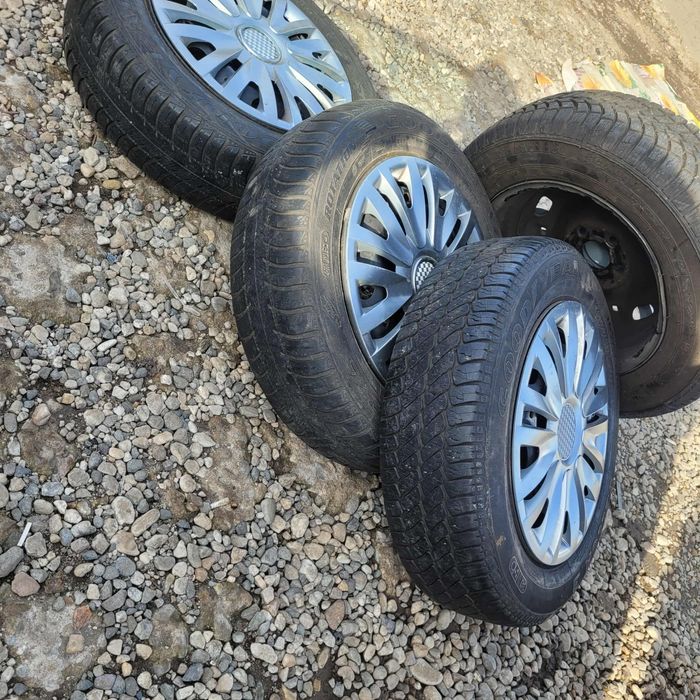 Jent & Anvelope Auto 165 70R14 81T