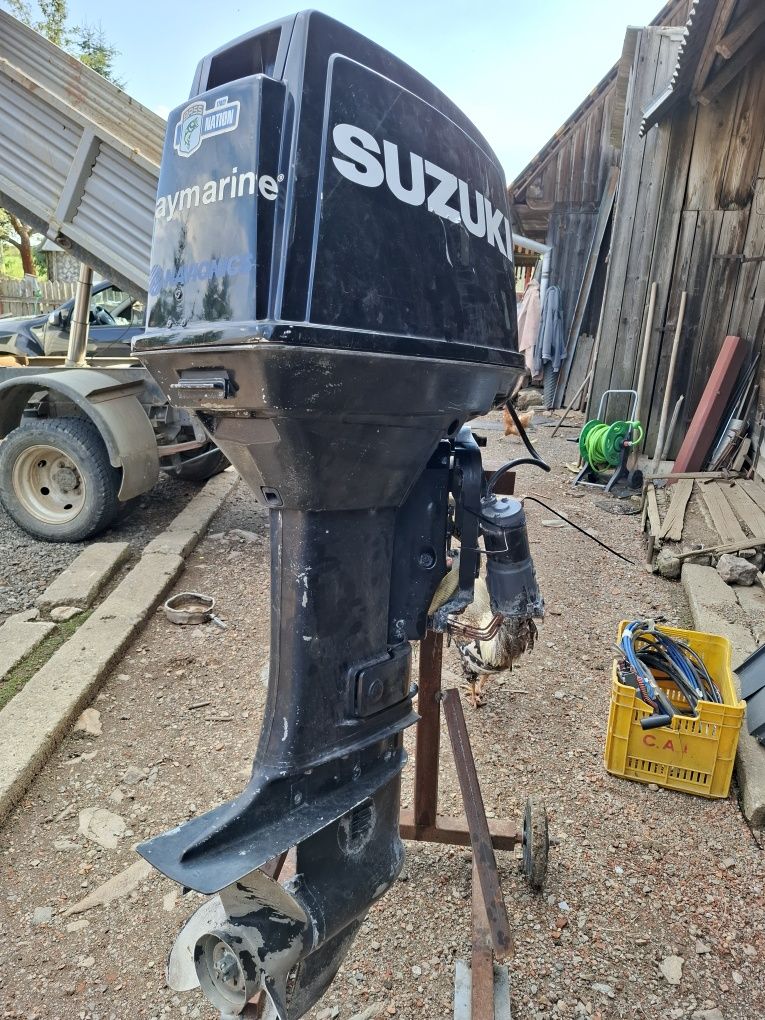 motor barca Suzuki 75 Dt