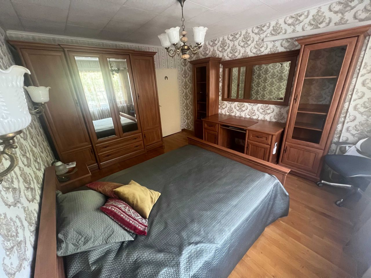 Продава се Четиристаен апартамент в София, Света Троица - 88 кв.м за 2353 €/кв.м - Снимка #5