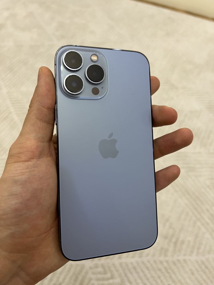 Iphone 13 pro max blue