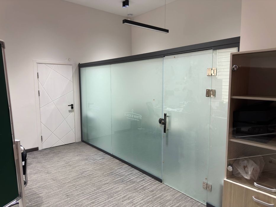 Каленное стекло 10 мм стеклянные перегородки калит ойна