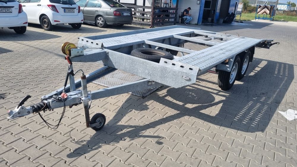 Inchiriez platforma remorci auto