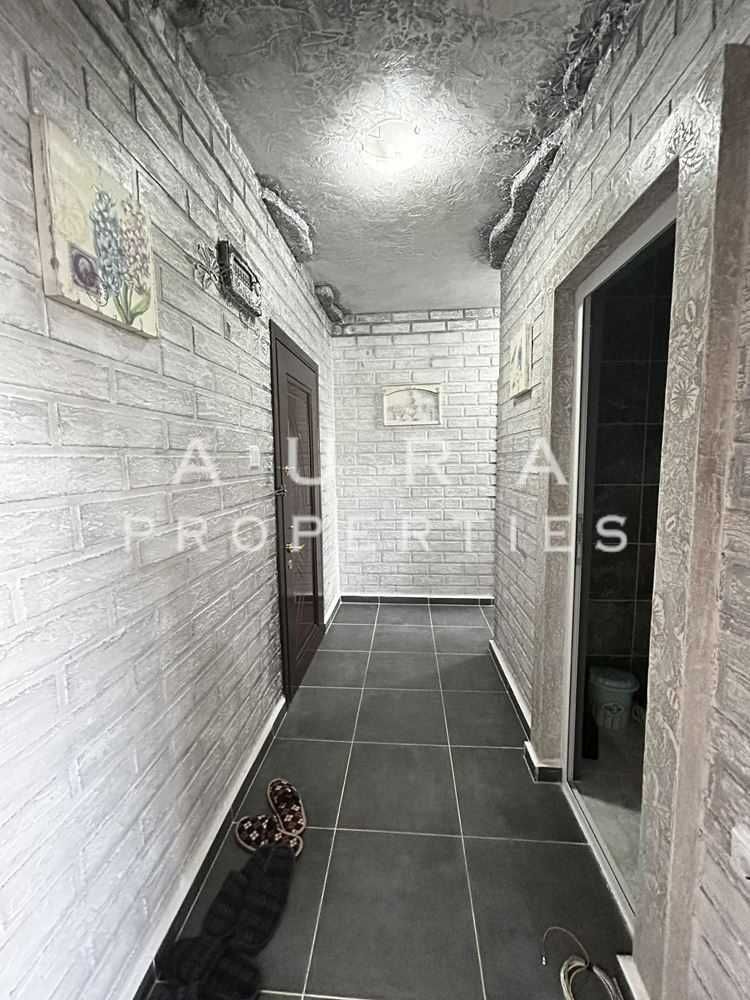 Продава се Двустаен апартамент в Разград, Орел - 63 кв.м за 972 €/кв.м - Снимка #4