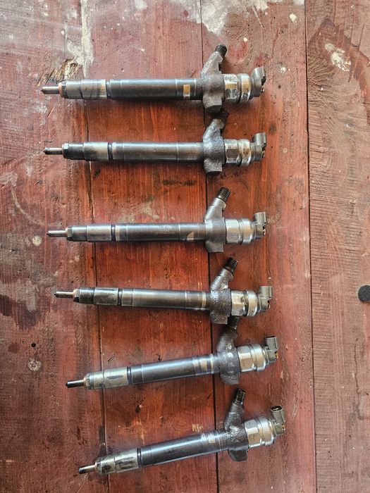 Injector Ford Transit 2.4 diesel 100CP 140CP 6C1Q9K546AC 6C1Q-9K546-AC