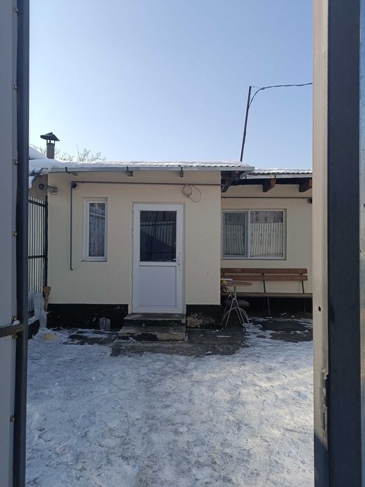 Продам часть дома в верхней части города