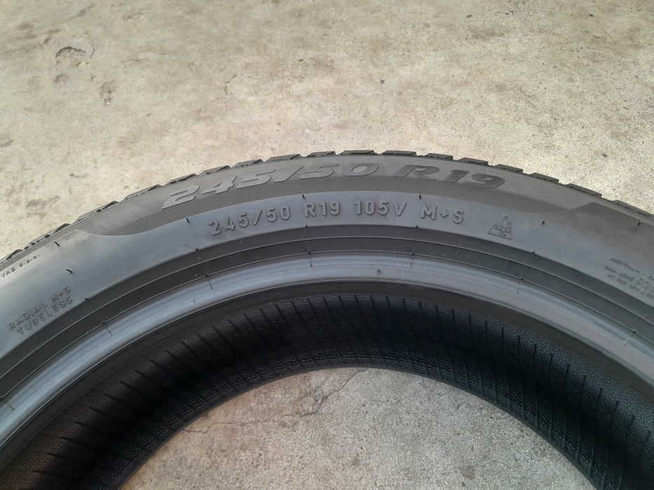 O anvelopa de iarna 245 50 19 pirelli sottozero 3 run flat 7,8 mm 4122