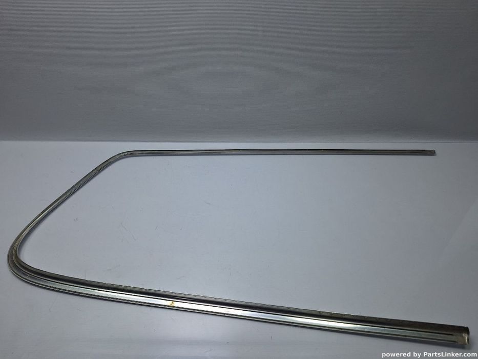 Rama crom geam fix stanga spate VOLKSWAGEN PASSAT Variant (3C5) [ 2005 - 2011 ] TDI (CBDC) 81KW|110HP OEM 3C9853345