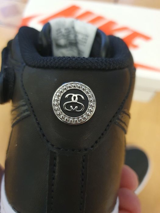 Nike x Stussy Air Force '07 MID