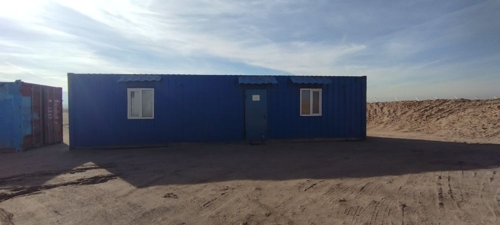 Konteyner - ofis va koʻplab turdagi ish qurollari sotiladi