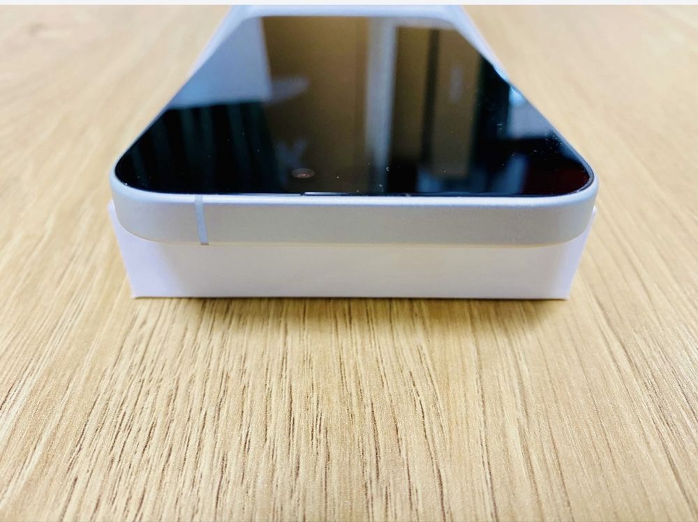 Iphone 16 128 GB White