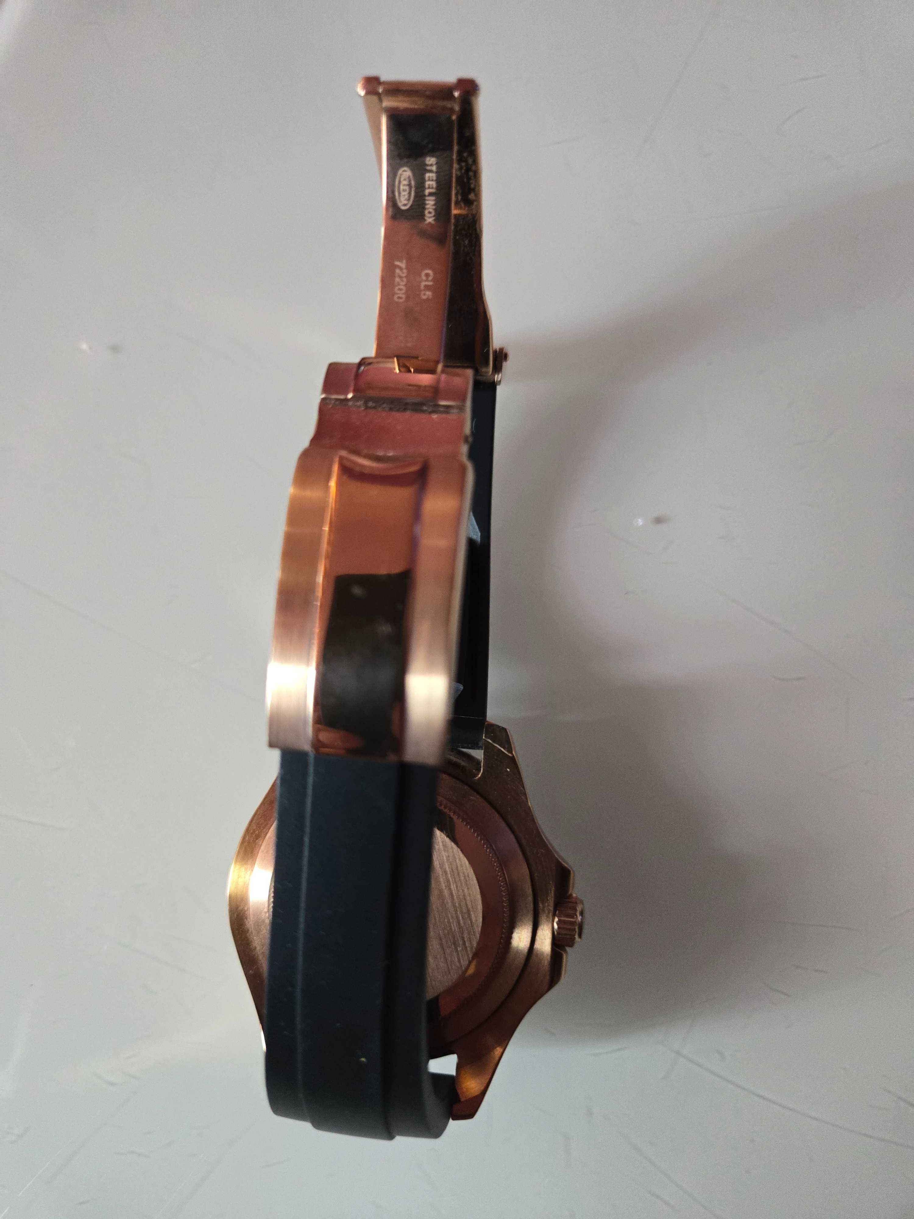 Продавам часовник Rolex