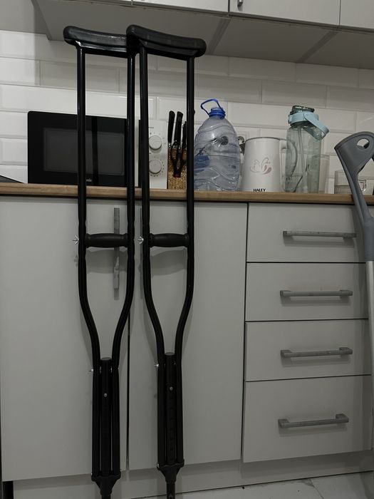 Костыль Подмышечный и Костыли