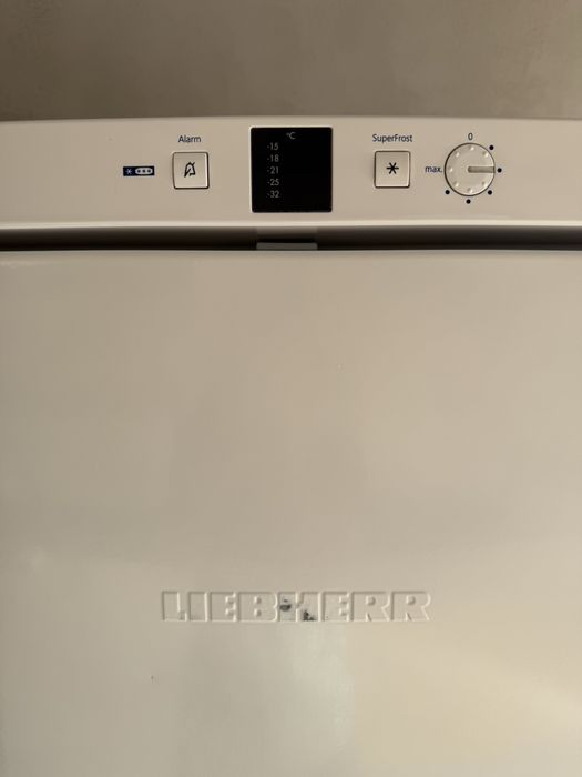 Vând congelator Liebherr
