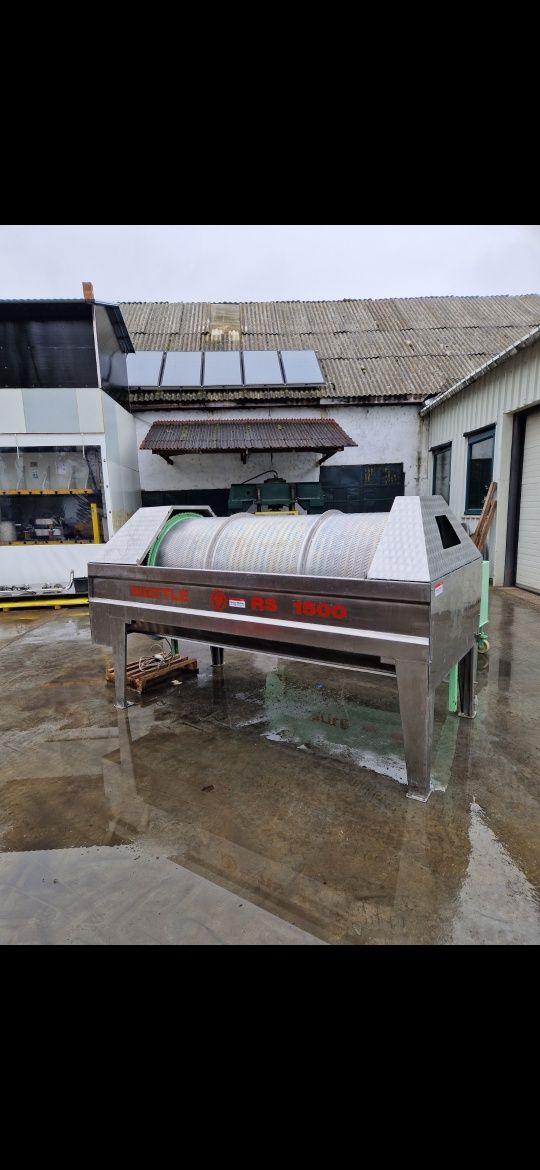 Presă de struguri Wottle Inox 1.500 litri