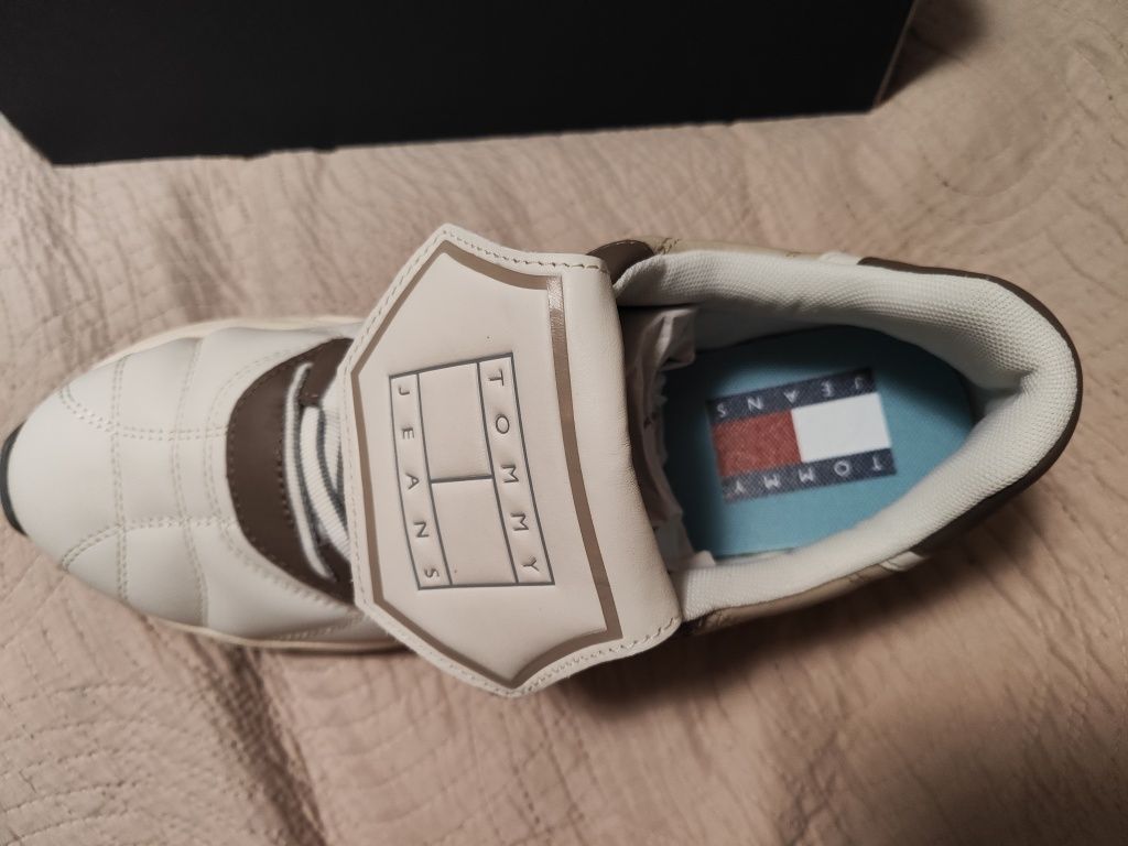 Tommy Hilfiger спортни обувки