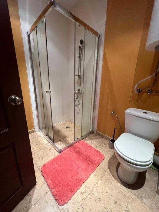 Продава се обзаведен тристаен апартамент/ 121м²/к.кЗлатни пясъци/Варна
