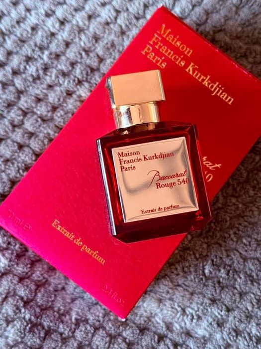 Parfum baccarat rouge 540 - aștept oferte
