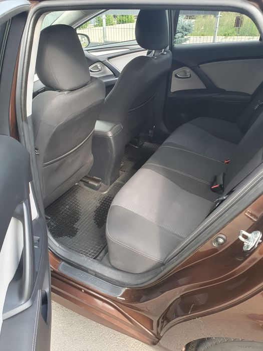Toyota Avensis 2016, 2.0 D4D