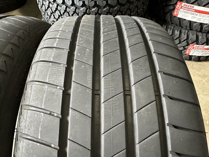 225/40/18 BRIDGESTONE RUNFLAT 2 броя