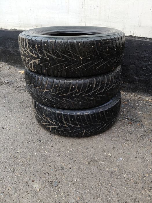 Шипованная зимняя резина