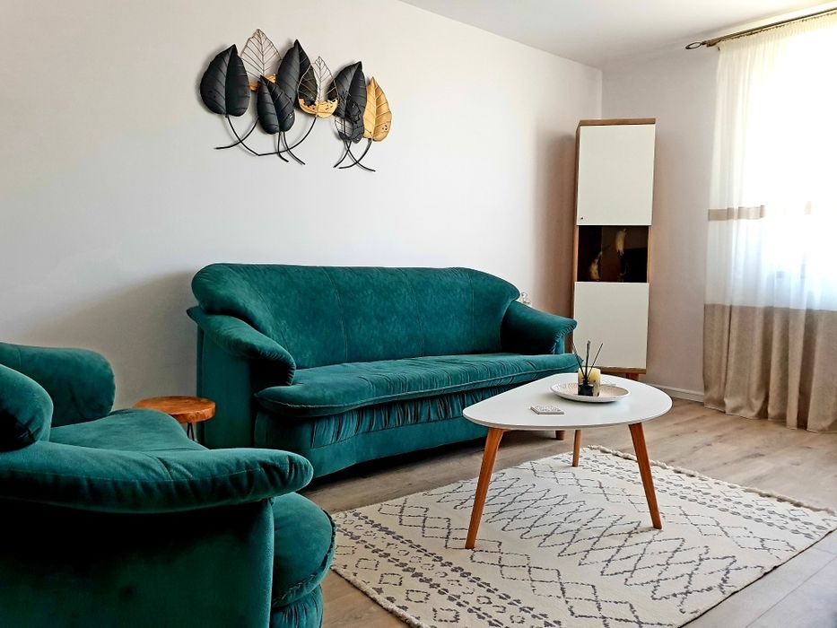 Închiriez apartament 2 camere, mobilat și utilat în Piatra Neamț