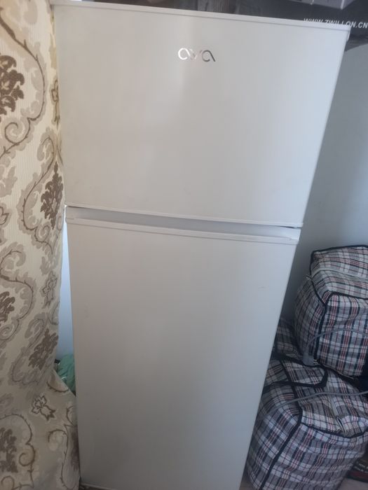 Продам холодильник почти новый