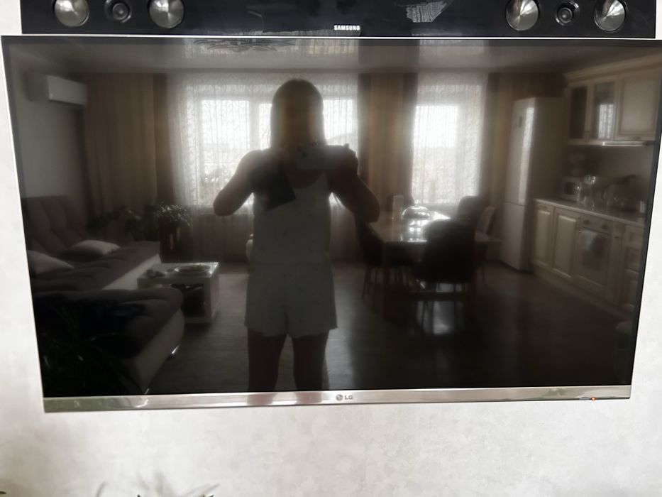 Продам телевизор LG диаганалью 109 см