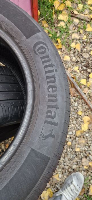 2 Anvelope Continental 225 55 R17 de vara. Dot 2023