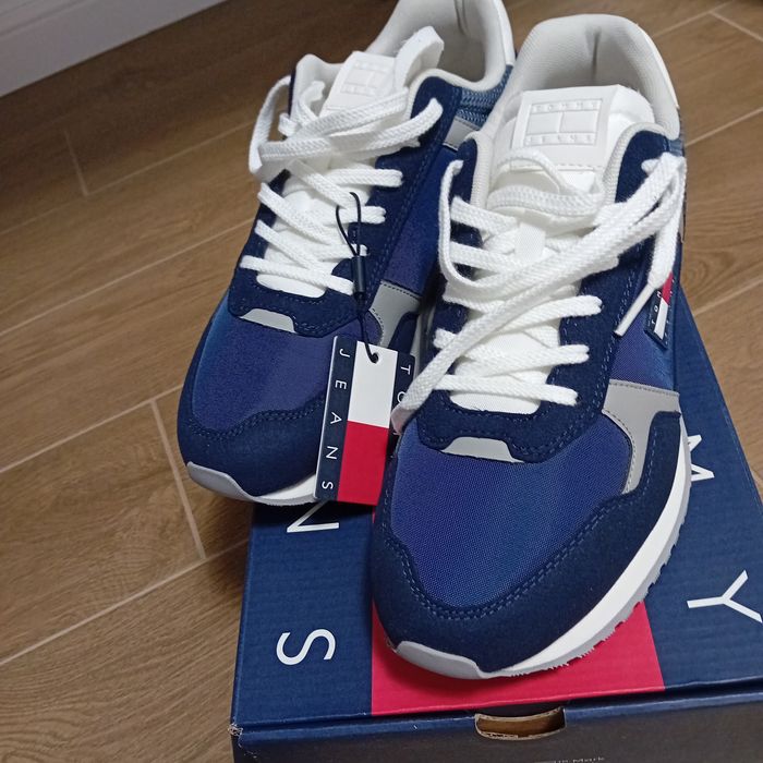 Pantofi sport adidasi tommy hilfiger marime 42 jeans