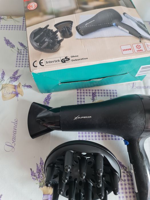 Uscător de par 2000w