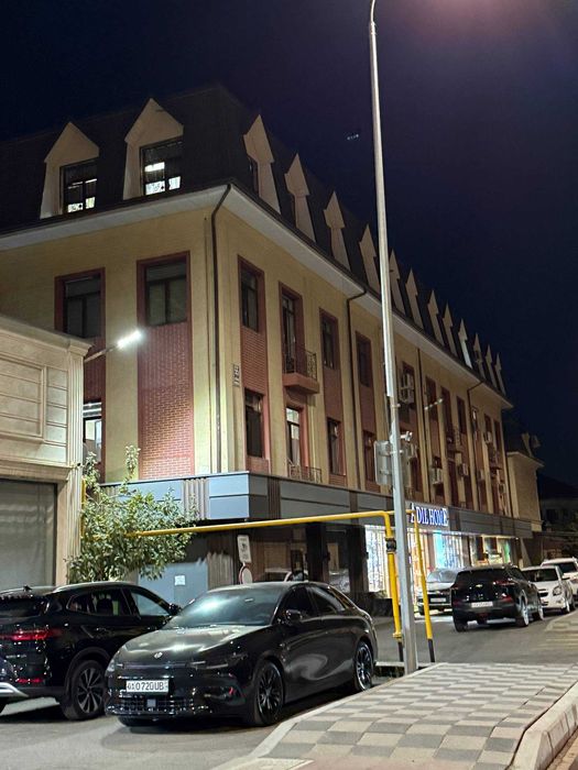 Новостройка 3/4/4 евро квартира 77м2 Юнусабад 17 гор Больница: